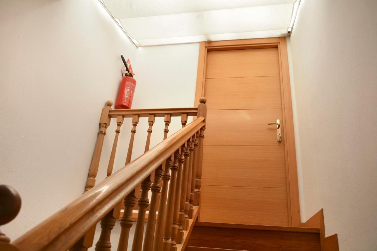 Quarto em Acomodações Particulares En Con Parking *